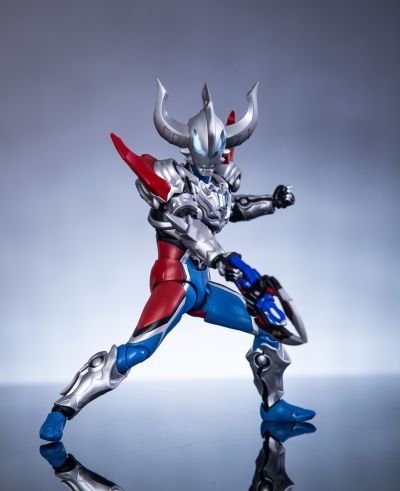 S.H.Figuarts 捷德奥特曼 豪勇形态