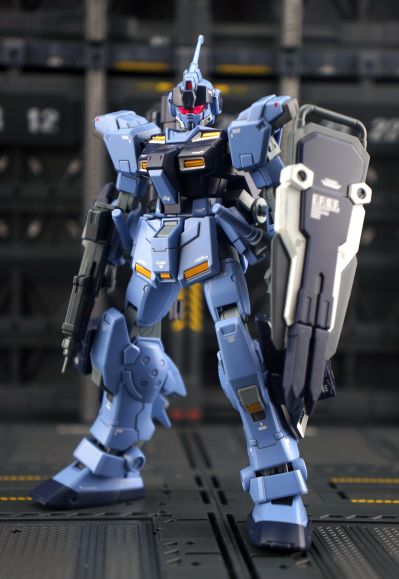 HGUC 机动战士高达外传 失落的节点 RX-80PR 苍白骑士 (陆战重装备样式)