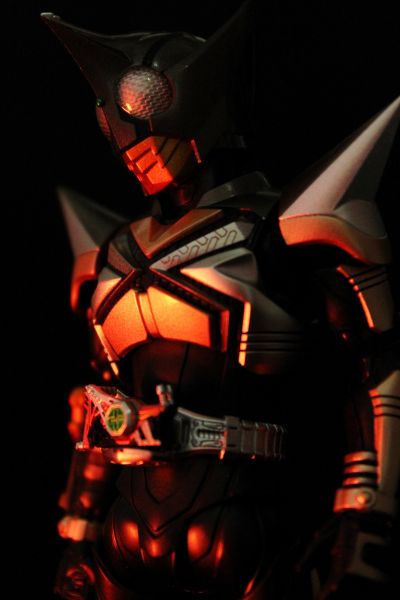 S.H.Figuarts(真骨雕制法) 假面骑士甲斗王 假面骑士踢蝗