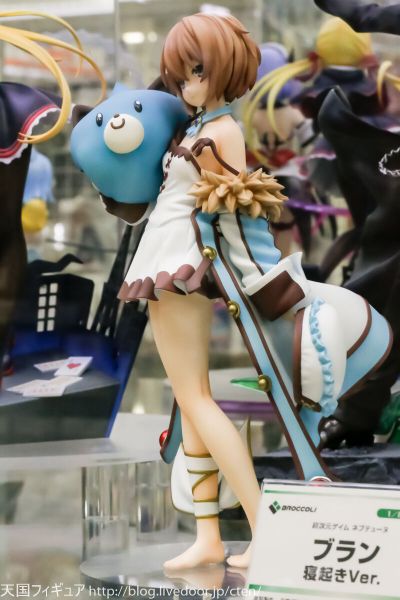 超次元游戏海王星 动画版 布兰 起床