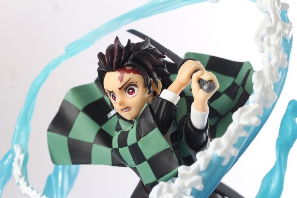 FiguartsZERO 鬼灭之刃 灶门炭治郎 -水之呼吸-