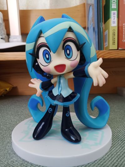 TOONIZE  初音未来 经典配色