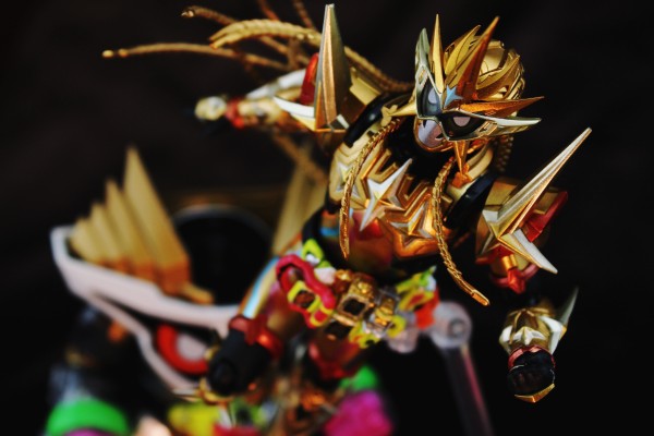 S.H.Figuarts 假面骑士艾克赛德 假面骑士艾克赛德 无敌玩家