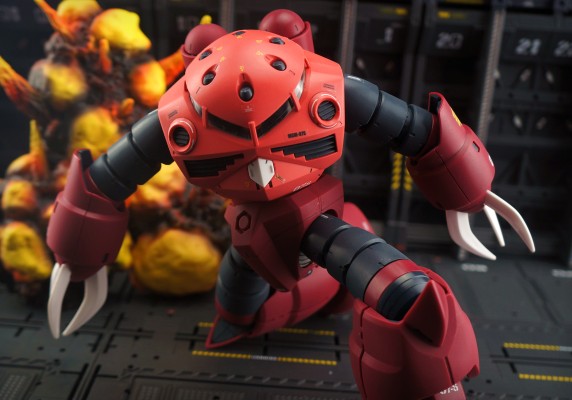 MG 1/100 シャア専用魔蟹【クリア外装パーツ付き】