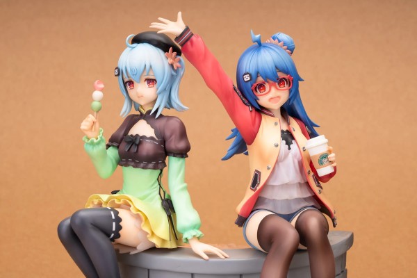 哔哩哔哩 22＆33 私服出游ver. 普通版