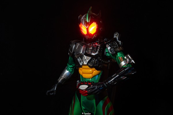 RAH 编号776  假面骑士亚马逊新生欧米伽