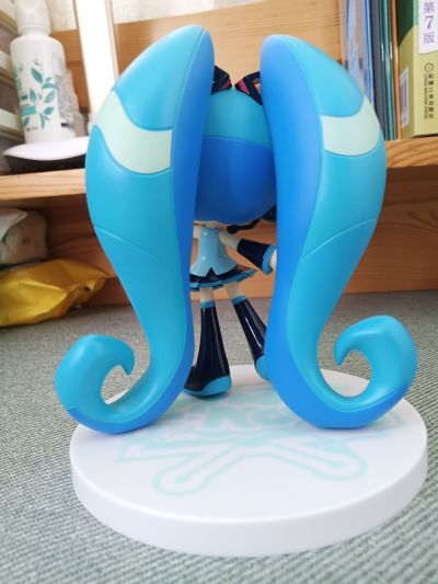 TOONIZE  初音未来 经典配色