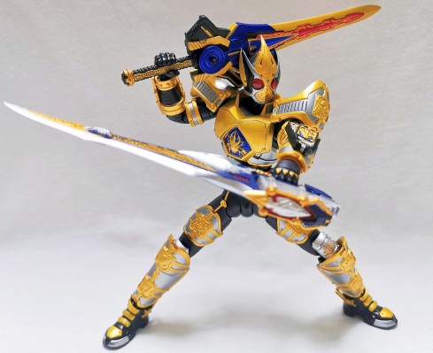 S.H.Figuarts  假面骑士剑 国王形态