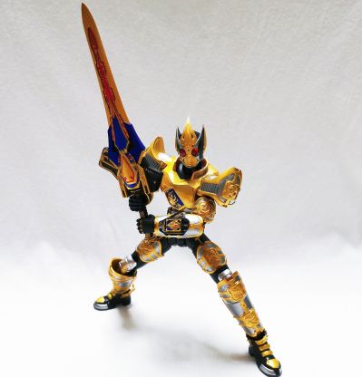 S.H.Figuarts  假面骑士剑 国王形态