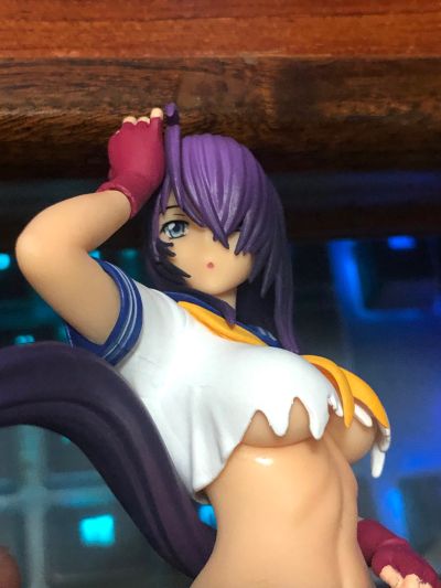 压泡面手办 一骑当千 Western Wolves 关羽云长