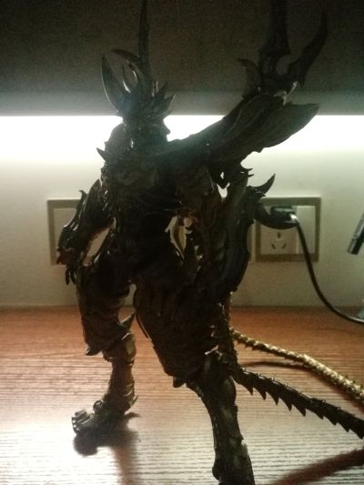 魔戒可动 牙狼 ～魔戒闪骑～ 黄金骑士 牙狼