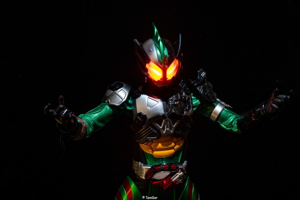 RAH 编号776  假面骑士亚马逊新生欧米伽