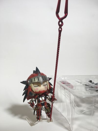 粘土人#993-DX 怪物猎人:世界  雄火龙装女猎人