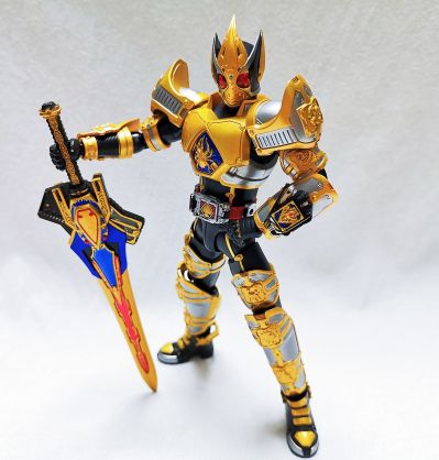 S.H.Figuarts  假面骑士剑 国王形态