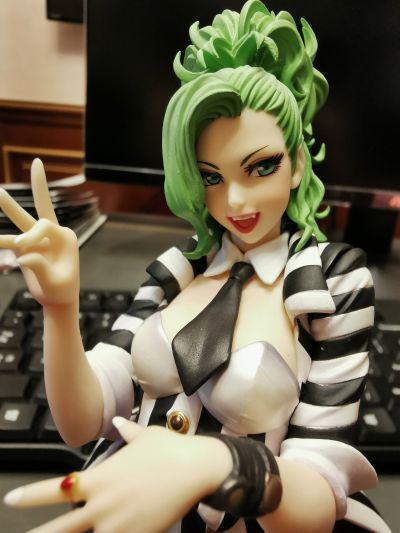 美少女雕像 恐怖美少女 甲壳虫汁/阴间大法师