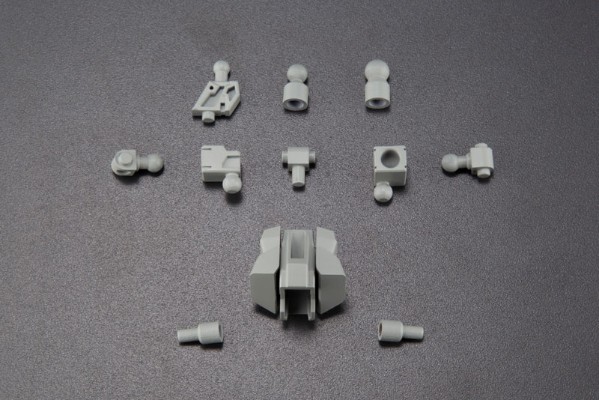 Frame Arms 1/100 三四式一型乙 迅雷〈突击装备型〉