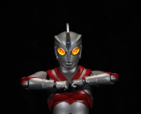 S.H.Figuarts 艾斯奥特曼