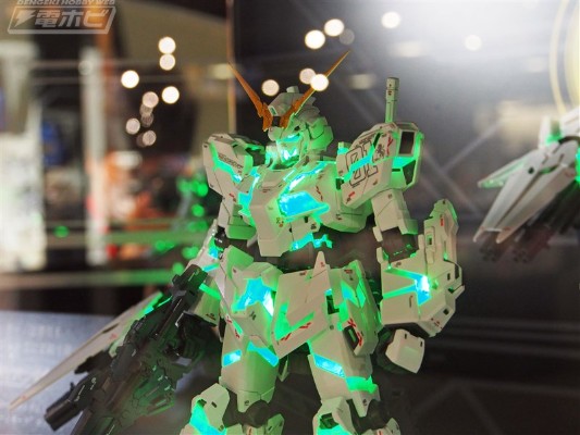 MGEX 机动战士高达UC RX-0独角兽高达 Ver. Ka