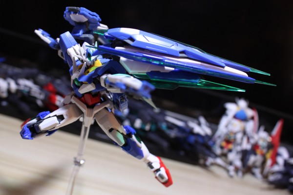RG 1/144 GNT-0000 量子型00高达