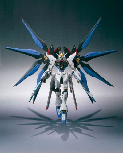 ROBOT魂 机动战士高达SEED DESTINY ZGMF-X20A 强袭自由高达