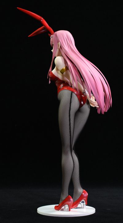 B-style Darling in the FRANXX 零二 兔女郎