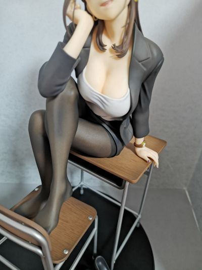 裤袜视界 奥墨唯子