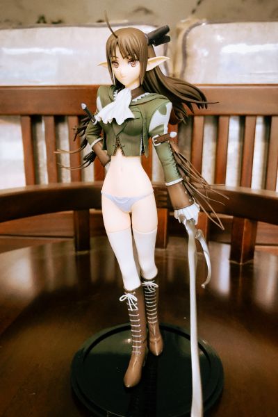 光明之风 	泽库蒂・艾因 軍服ver.