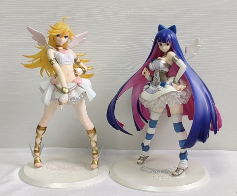 吊带袜天使 潘迪