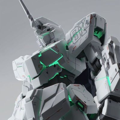 MGEX 机动战士高达UC RX-0独角兽高达 Ver. Ka -特別包装规格版-