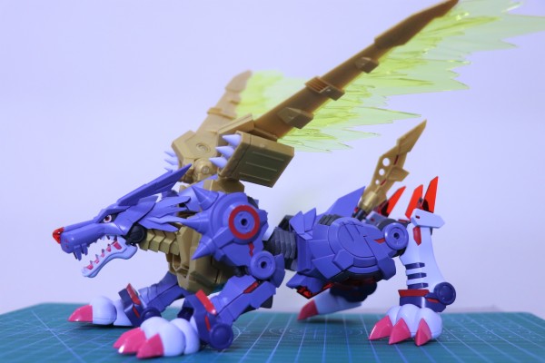 Figure-rise Standard  Amplified 	数码宝贝 钢铁加鲁鲁