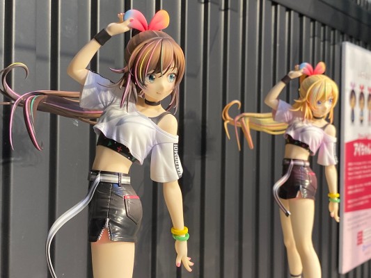 AI Channel 绊爱 “hello，world”