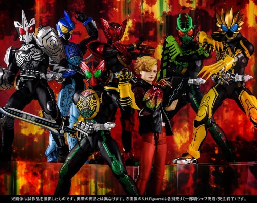 S.H.Figuarts(真骨雕制法)  假面骑士欧兹 假面骑士欧兹 鹰雀鹫联组