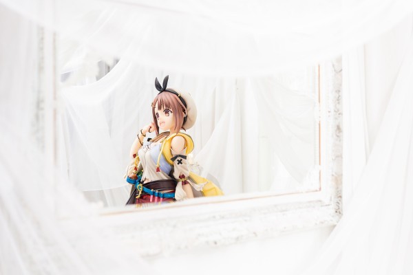 莱莎的炼金工房:常暗女王与秘密藏身处 莱莎琳・斯托特