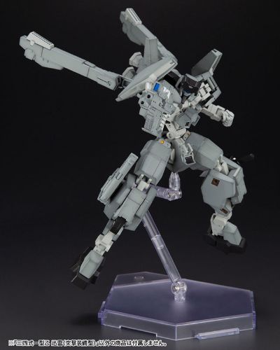 Frame Arms 1/100 三四式一型乙 迅雷〈突击装备型〉