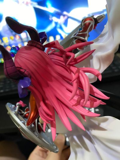 Fate/Grand Order 	伊丽莎白·巴托里伯爵夫人Saber,Brave