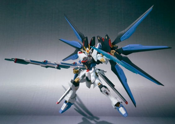 ROBOT魂 机动战士高达SEED DESTINY ZGMF-X20A 强袭自由高达