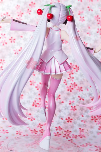 超级景品 VOCALOID 初音未来 樱未来 第二版