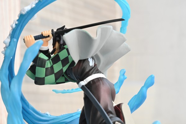 FiguartsZERO 鬼灭之刃 灶门炭治郎 -水之呼吸-