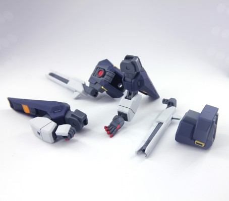 HGUC ADVANCE OF Z 提坦斯的旗下 RX-121-3C 高达 TR-1 Haze'n-thley