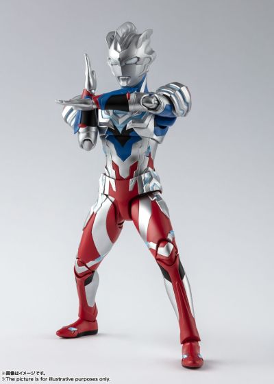 S.H.Figuarts  泽塔奥特曼 阿尔法装甲