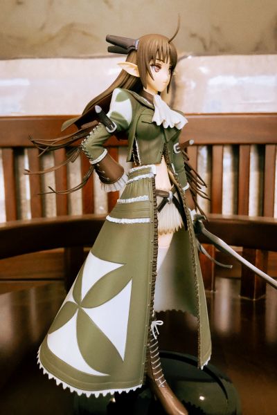 光明之风 	泽库蒂・艾因 軍服ver.