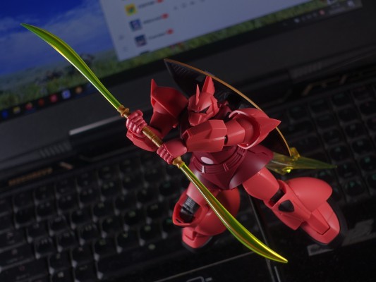 ROBOT魂＜机动战士系列＞ MS-14S 夏亚专用勇士 剧中版