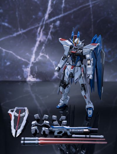METAL BUILD  自由高达 概念2