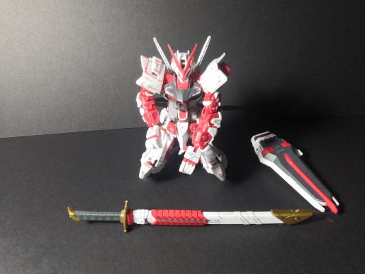 RG#19 异端高达红色机