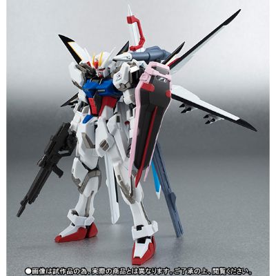 ROBOT魂 R-SP 机动战士高达SEED DESTINY MBF-02+EW454F 嫣红强袭高达 大鸳装备&MBF-02 嫣红强袭高达 基拉宇宙战版