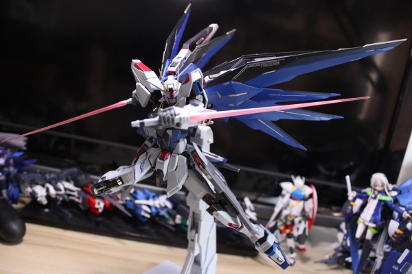 METAL BUILD  自由高达 概念2