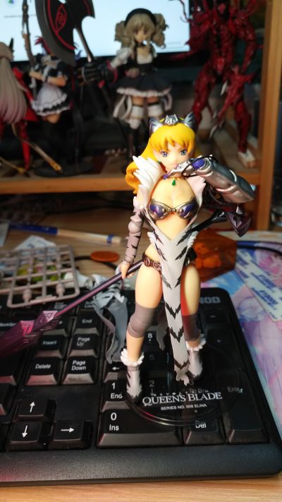 レガシー・オブ・リボルテック LR-011 クイーンズブレイドシリーズ 近衛隊長 爱丽娜