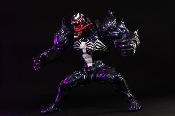 惊奇山口式  编号003 毒液