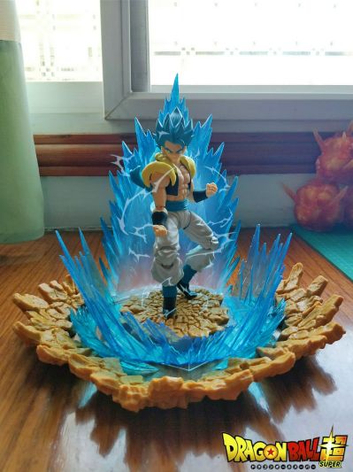S.H.Figuarts   龙珠超  超级赛亚人之神 超级赛亚人贝吉塔
