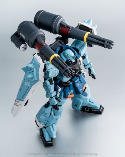 ＭＧ 1/100 机动战士高达SEED Destiny ZGMF-1001/K 斩击型扎古幽灵(伊扎克·玖尔专用机)